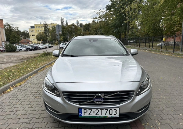 Volvo V60 cena 53900 przebieg: 163000, rok produkcji 2016 z Lipno małe 232